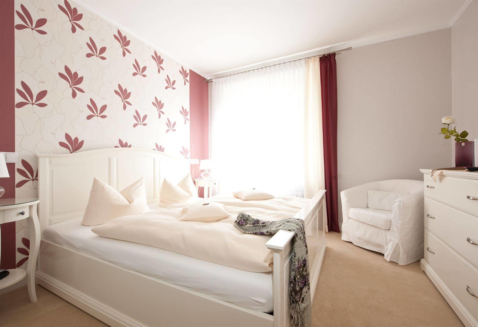 Boutiquehotel Das Haus Am Walde Bad Bevensen Bagian luar foto