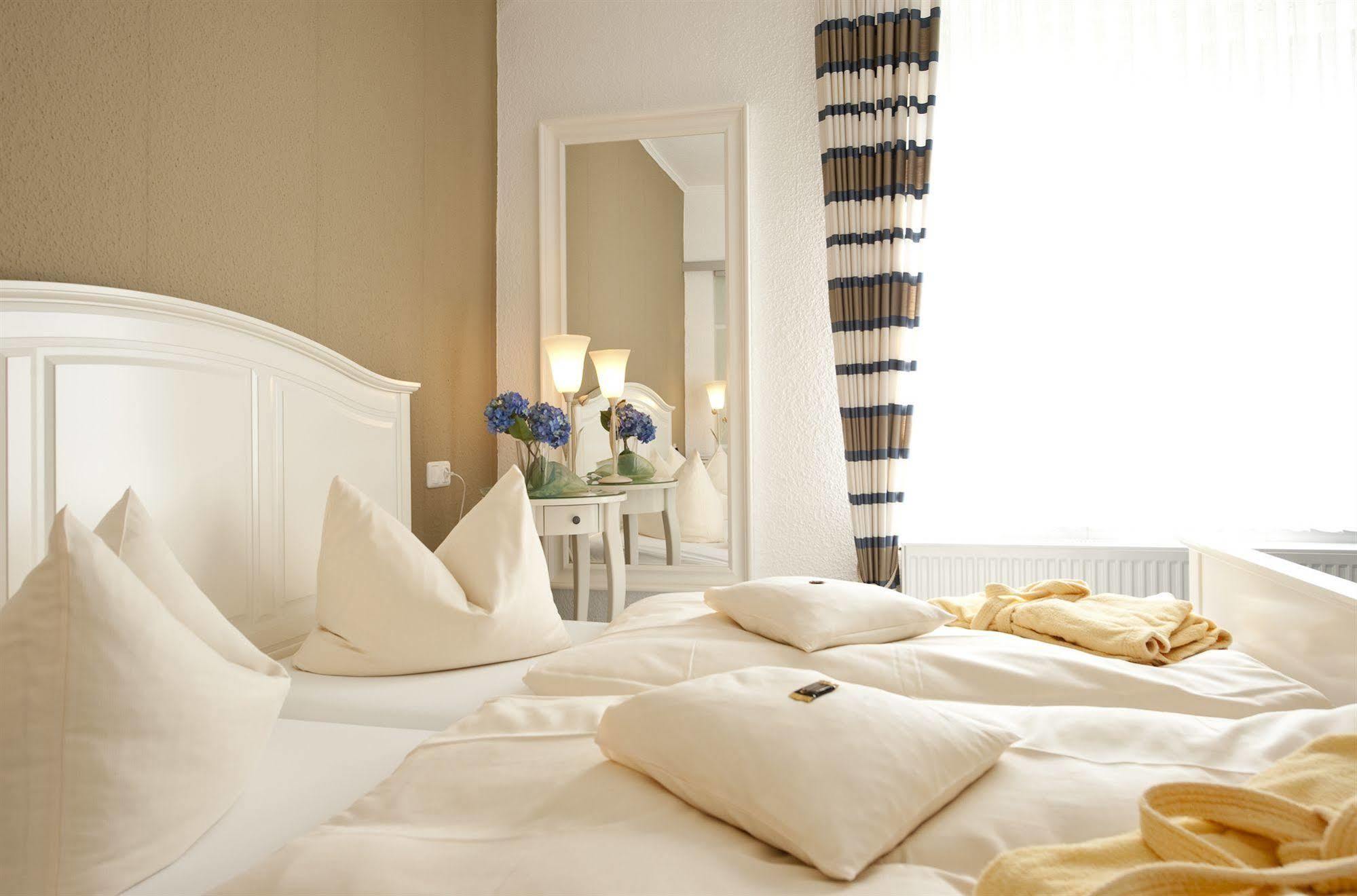 Boutiquehotel Das Haus Am Walde Bad Bevensen Bagian luar foto