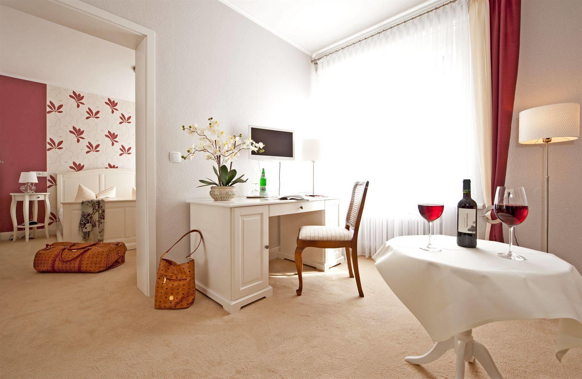 Boutiquehotel Das Haus Am Walde Bad Bevensen Bagian luar foto